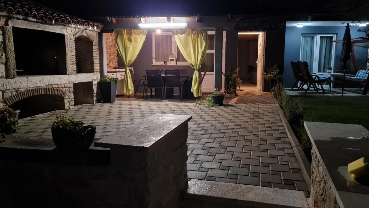 A24-House Villa Medulin Bagian luar foto